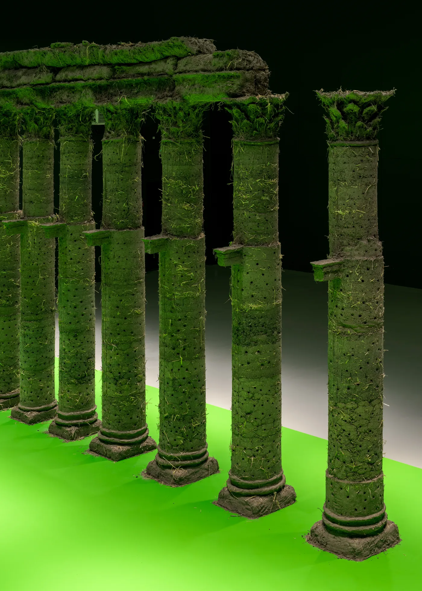 Curtain call_variations on a folly_Abbas Akhavan_CC_009_Photo by David Stjernholm